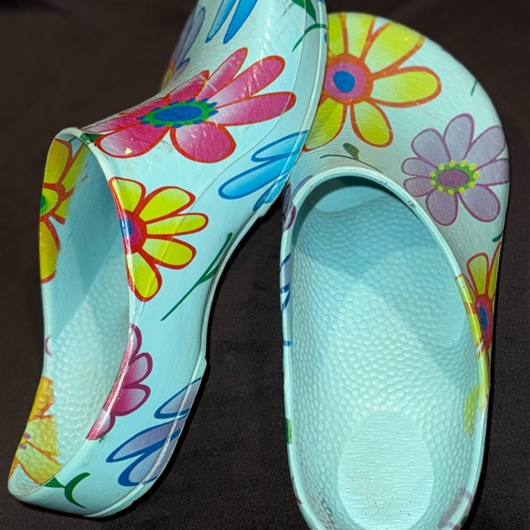 Birkenstock Yellow and Pink Artistic Slippers - Picture 12 of 16